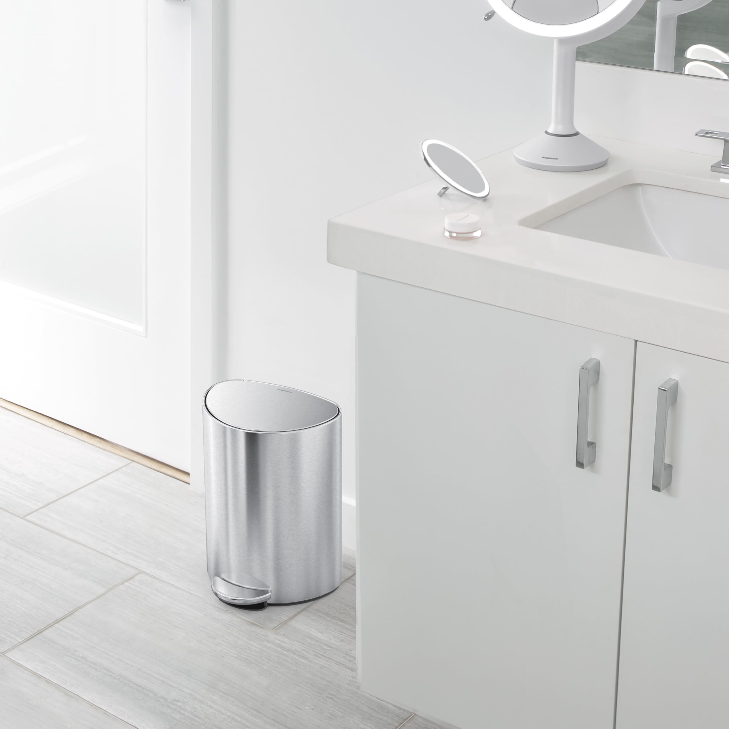 simplehuman 6L semi-Round Step can, Brushed Stainless Steel - Image 3